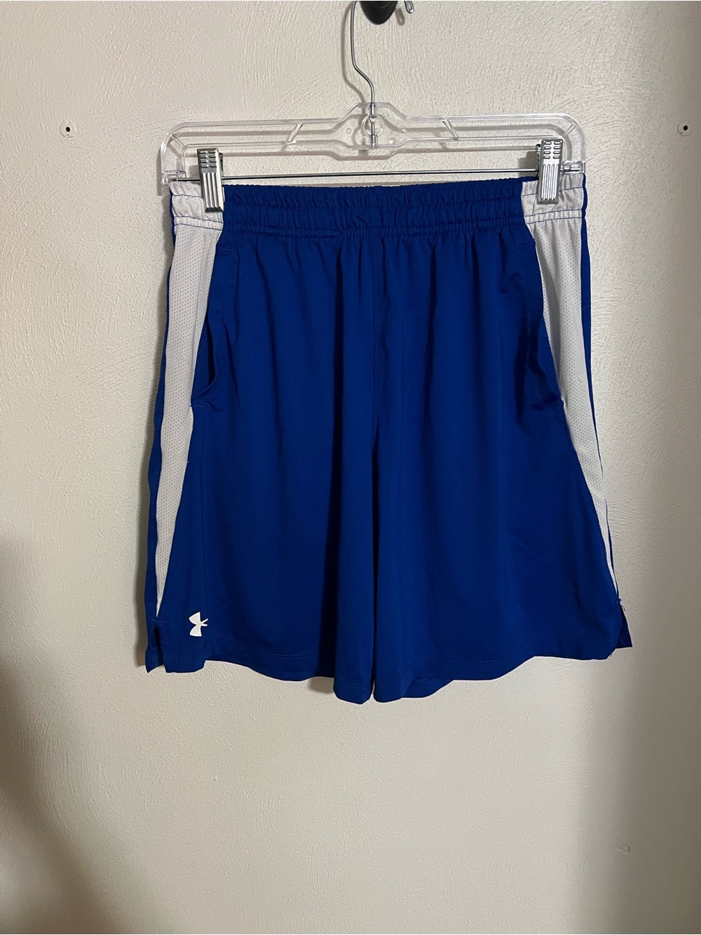 UNDER ARMOUR Classic Athletic Athleisure Casual Shorts Blue White Boy’s Size XL